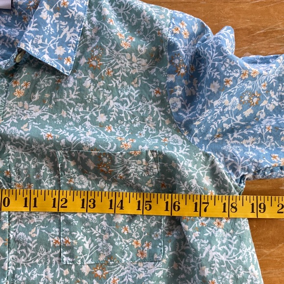 Jjill One Pocket Shirred Back Blue Green Floral Cotton Oyster Shell Button Up XS - Picture 7 of 10
